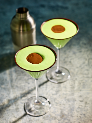 mint-chocolate-avocado-cocktail